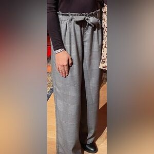 Girls’ Size L (10/12) Black/White Plaid Paperbag Pants
